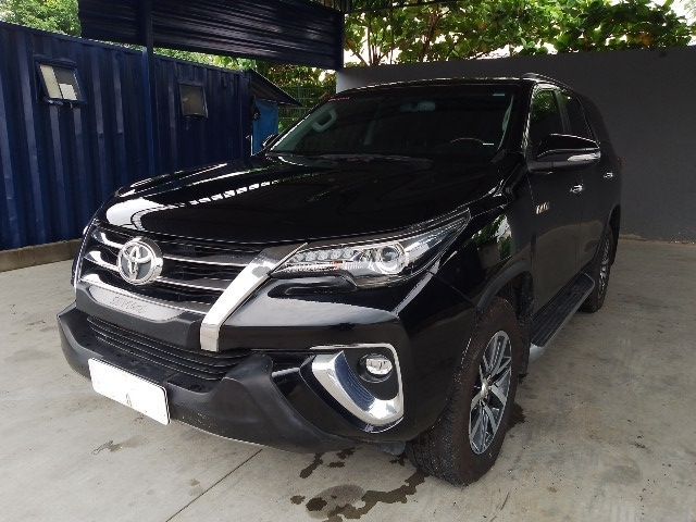 TOYOTA HILUX SW SRX A4X4 FD 2.8 ANO 2017/2017